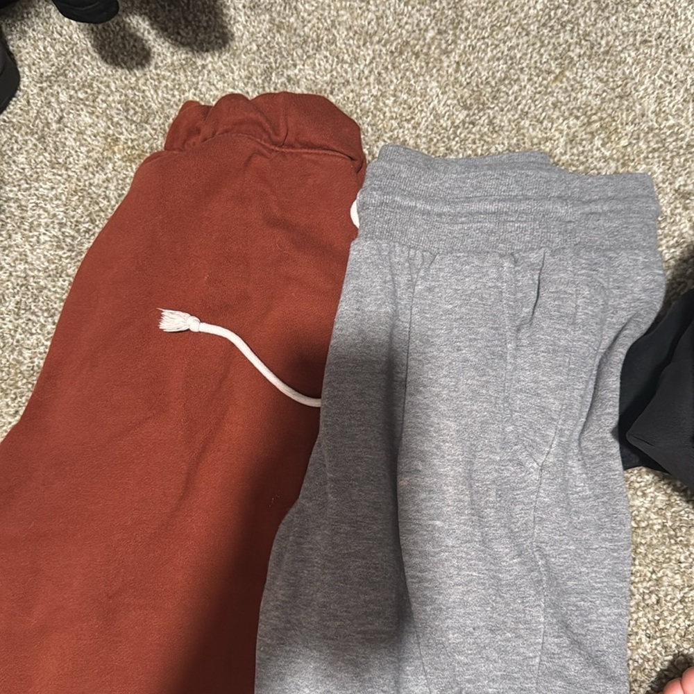 Sweat pants